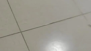 大学生在宿舍里脱光衣服挑逗你