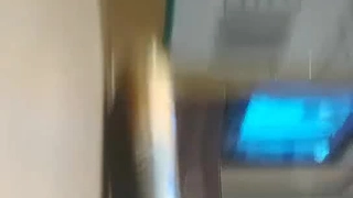 学姊不停拍打的挣扎 换姿势却还是主动骑上来