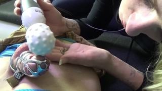 奶大胆也大的刺青妹子露脸直播啪啪，口活了得也配合小哥哥的抽插追求高潮~